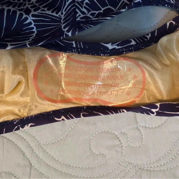 Women’s Miraclesuit/Talbots size 16 UPF 50+ Blue Ombre Shell Print Swimsuit - Picture 3 of 5